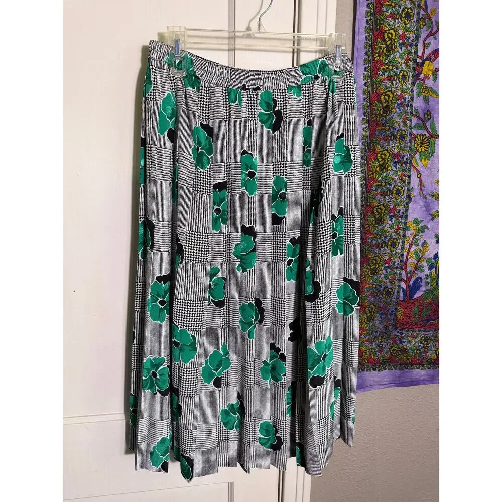 Vintage 80s Fink Modell 2 Piece Skirt Blouse Set Green Floral Plaid Size 40/L